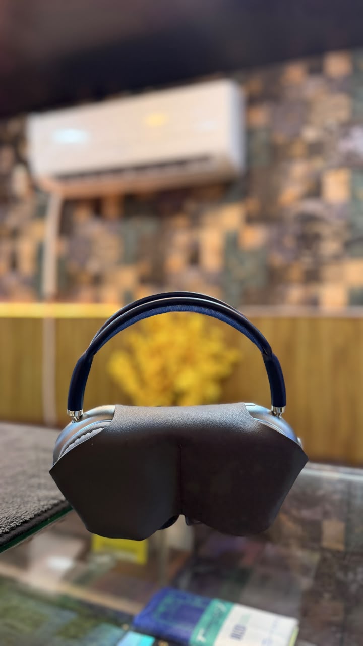 AirPods Max 2 Wireless Over-Ear Headphones – Premium Sound & Noise Cancellation