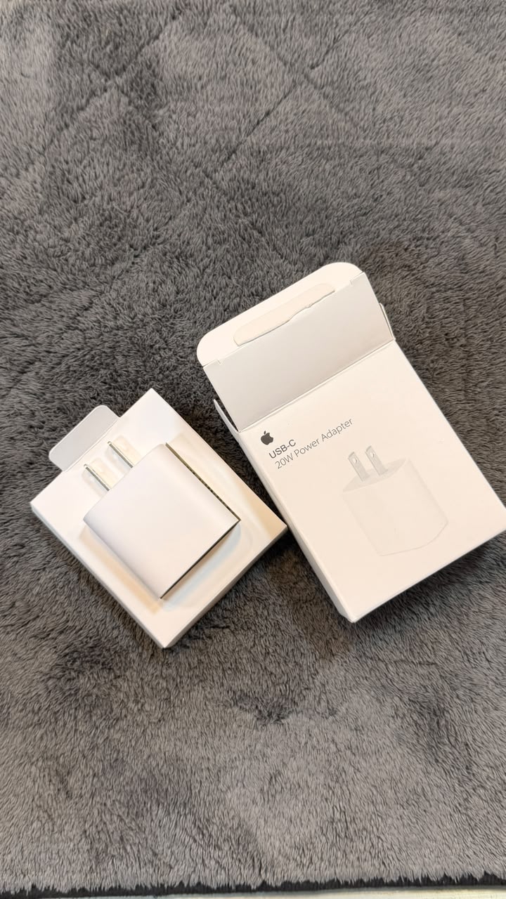 Apple 20W USB-C Power Adapter – Fast Charging Wall Charger