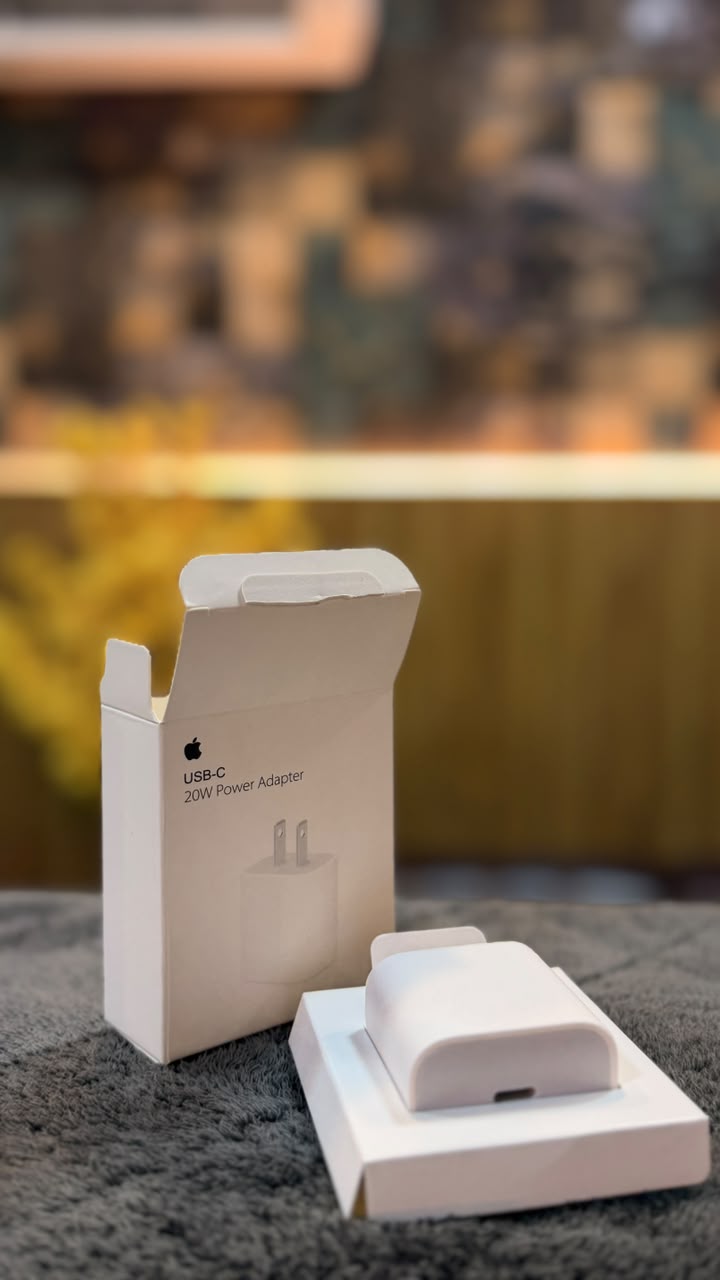 Apple 20W USB-C Power Adapter – Fast Charging Wall Charger