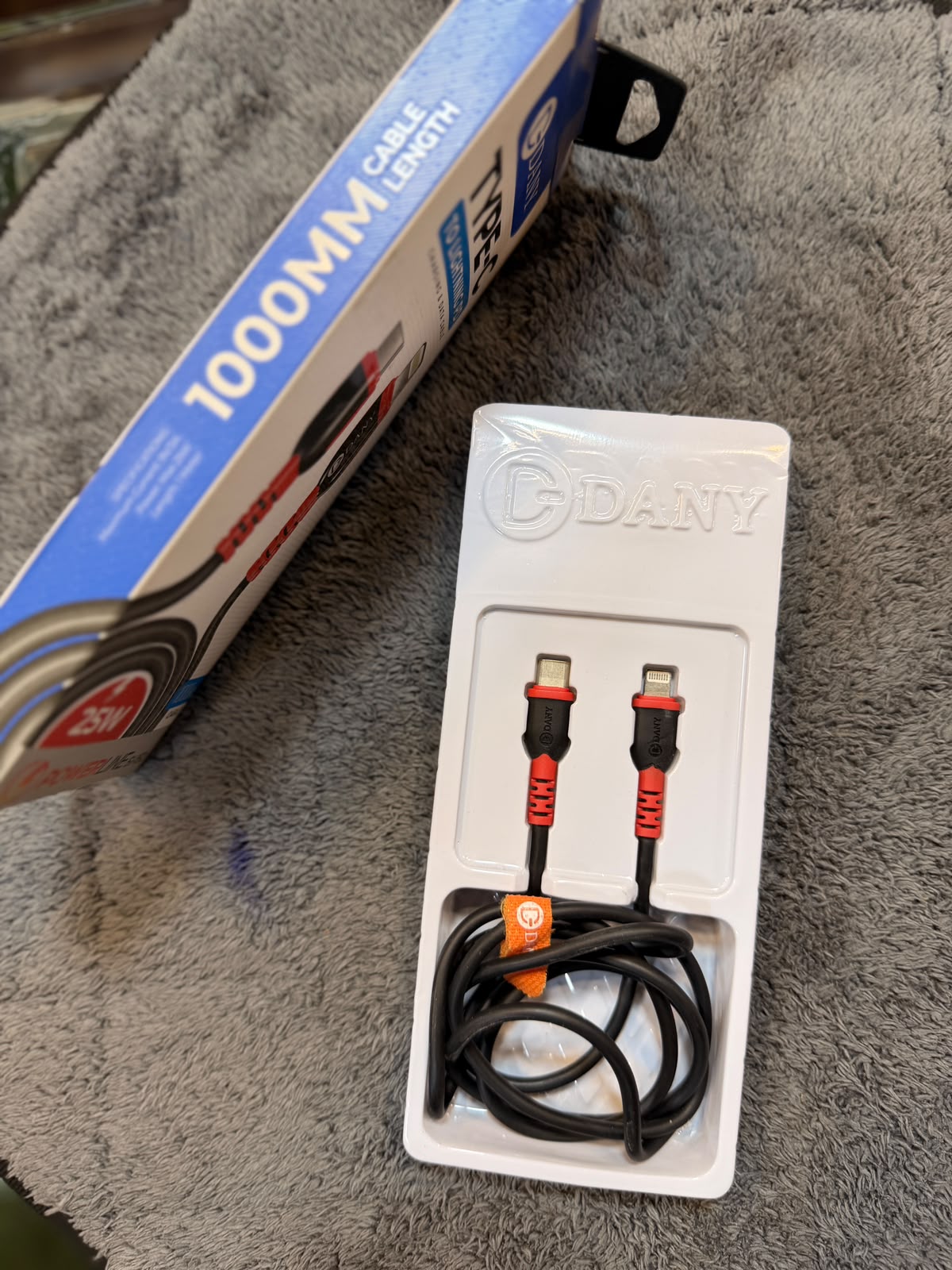 DANY USB-C to Lightning Cable 1M – 28W Fast Charging & Data Transfer